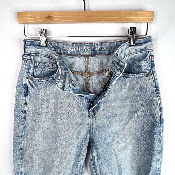 American Eagle Mom Straight Jean Size 6 Short - Picture 6 of 12